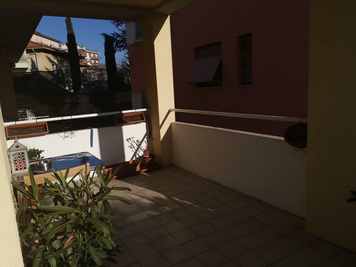 B&B Del Viale Л'Акуила Экстерьер фото